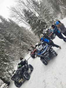 Cauti aventura si in vacanta?